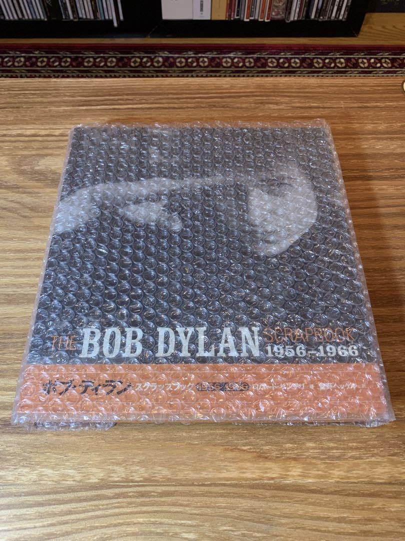 Amazon.co.jp: ボブディラン スクラップブック 1956-1966 : 文房具
